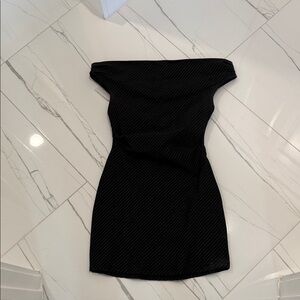 Superdown Elegant Black Strapless Dress